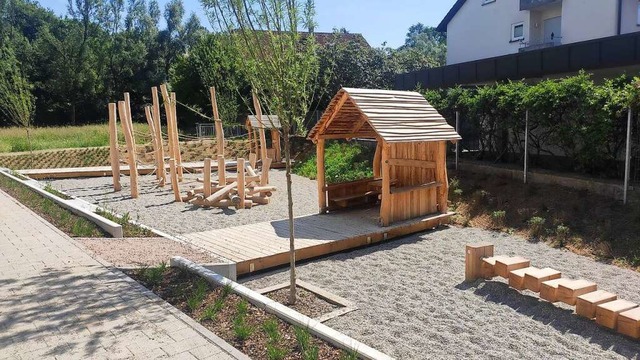 Der jngste Sprssling:  Im Neubaugebi...st ein neuer Spielplatz gebaut worden.  | Foto: Mitarbeiter Stadt Schopfheim
