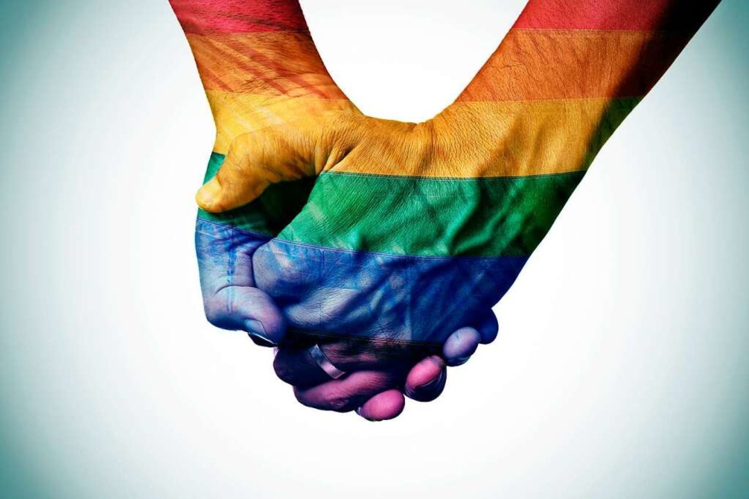 Mit den Regenbogenfarben als Symbol kä...alt, Toleranz  und Gleichberechtigung.  | Foto: nito - Fotolia