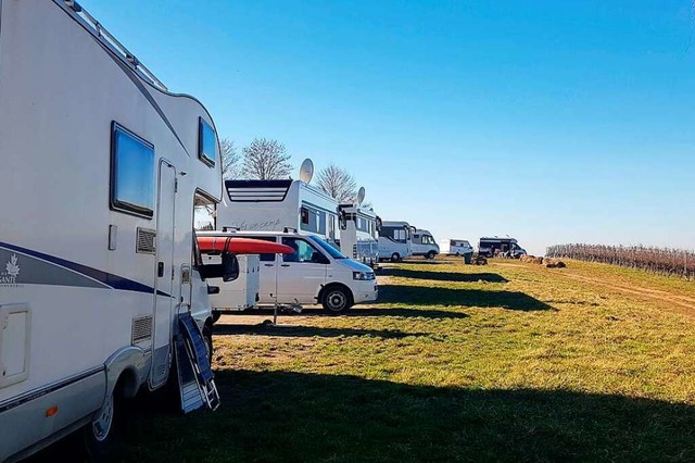 Standplatz in der ersten Reihe mit bes... auf dem Festplatz auf dem Batzenberg.  | Foto: Andrea Gallien