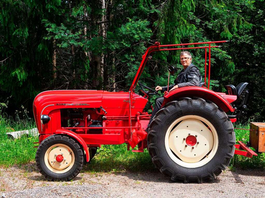 Der Prototyp Nr 2105  des „Super Export“, Baujahr 1963,  gehrt Johannes Hckel aus Salem. Das Modell war als Kooperation mit Mercedes geplant, es kam aber nie bis zur Serienreife.