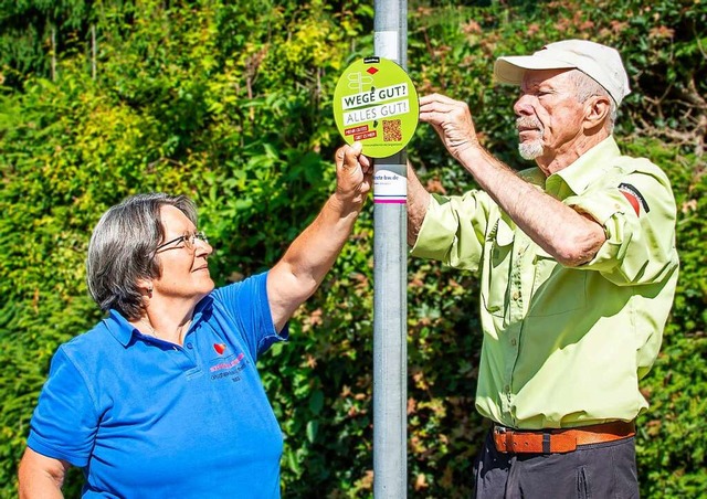 Die Vorsitzende Marita Stterlin und W...agne &quot;Wege gut? Alles gut!&quot;.  | Foto: Paul Eischet