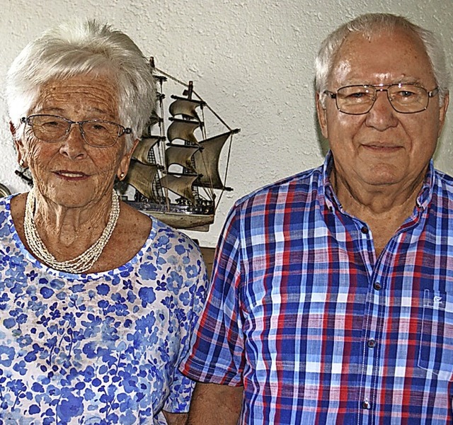 Seit 60 Jahren sind Hilda und Gnter Kownatzki verheiratet.  | Foto: Werner Probst