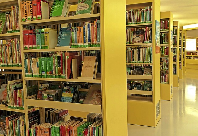 Das Angebot der Stadtbibliothek kann wieder genutzt werden.  | Foto: Nina Witwicki