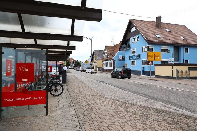 Die Kronenstrae in Friesenheim wird ab Montag vier Wochen zur Baustelle.  | Foto: Christoph Breithaupt