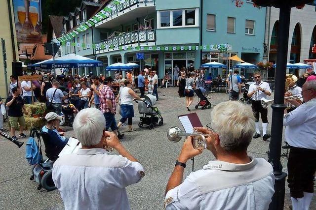 Fotos: Naturparkmarkt in Elzach trotzt Corona