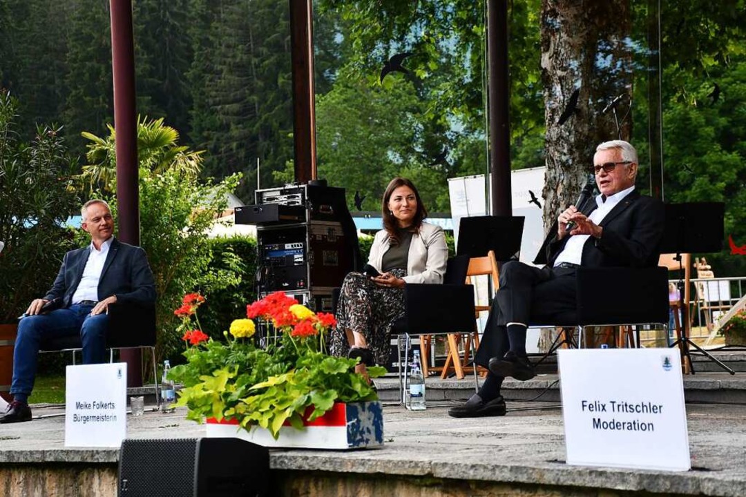 Talk der Bürgermeister am Titisee (von...seh, Meike Folkerts und Martin Lindler  | Foto: Tanja Bury