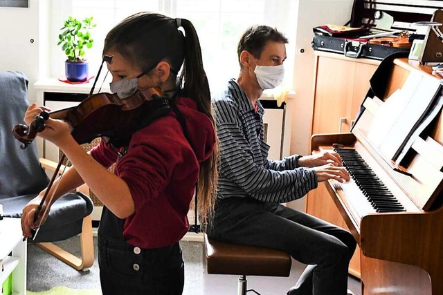 Am Samstag knnen bei der Musikschule ...mente ausprobiert werden /Symbolfoto).  | Foto: Barbara Ruda