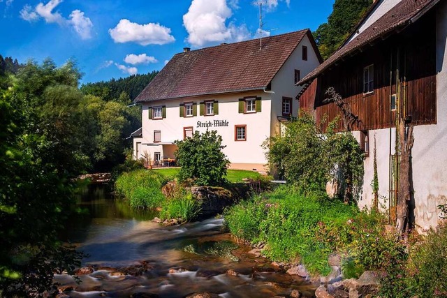 Die Streich Mhle in Wieslet, idyllisc...ese, dem grten Nebenfluss der Wiese.  | Foto: Privat