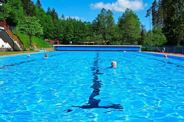 Das Schwimmbecken im Freibad Friedenweiler wird nachhaltig saniert.  | Foto: Liane Schilling