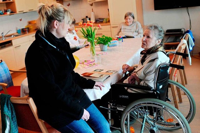 Seniorenwohngemeinschaften sind eine v...eren Wohnformen fr Menschen im Alter.  | Foto: Christian Charisius
