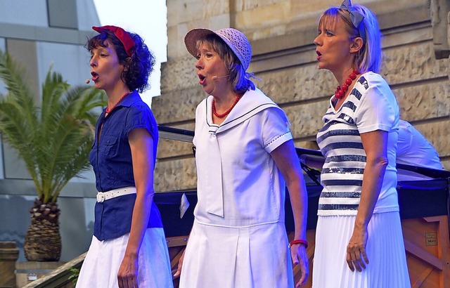 Luftige Klnge: die Theatre Swing Sisters  | Foto: Georg Rudiger