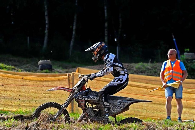 Am Wochenende sind auf dem Pflingstber...eder die Motocrosser Rennen gefahren.   | Foto: Bettina Schaller