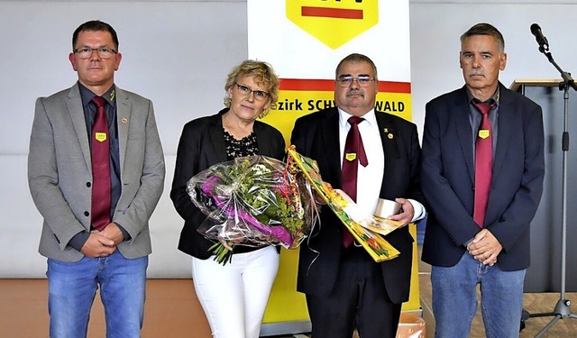 Der neue Bezirksvorsitzende Guido Seel...rksvorsitzende Werner Fichter (rechts)  | Foto: Enis Morat