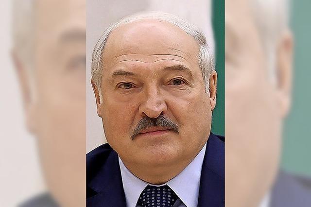 Belarus lsst die Muskeln spielen