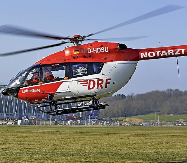 Mehr Einstze als sonst in den ersten ...r Freiburger DRF-Rettungshubschrauber.  | Foto: Michael Bamberger