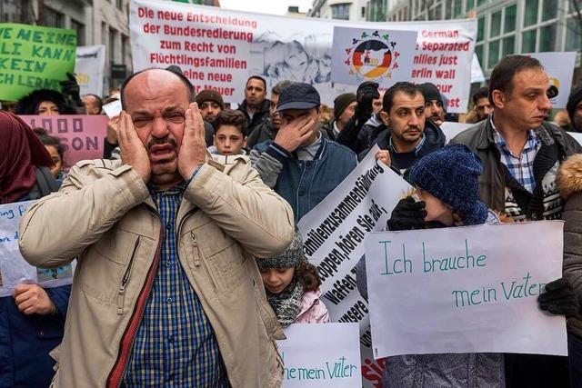 Tausende Angehrige von Flchtlingen warten im Ausland auf ein Visum