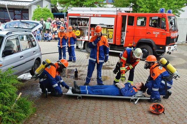 Spielerisch lernt der Feuerwehrnachwuc...stfall erforderlich ist (Archivfoto).   | Foto: Marco Schopferer