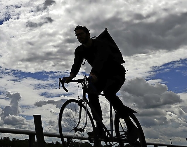 Jeder einzelne kann Fahrrad-Kilometer sammeln.  | Foto: Arne Dedert (dpa)