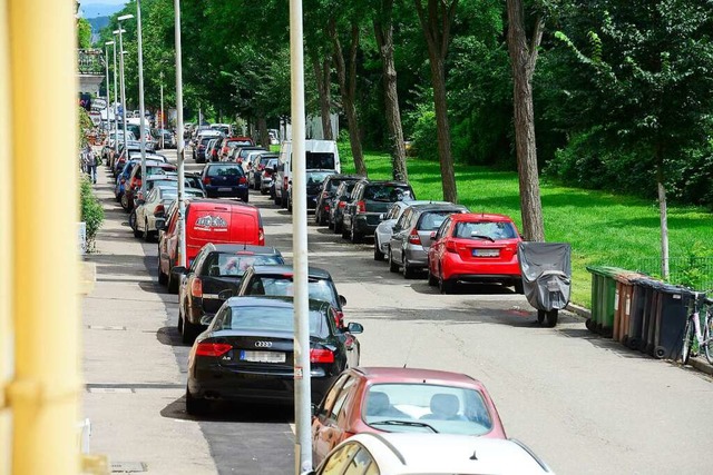 Parken in der Kandelstrae alle auf de... dort zu eng.<BZ-Keyword></BZ-Keyword>  | Foto: Ingo Schneider