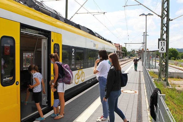 Knftig sollen nicht nur per S-Bahn an... Orte halbstndlich angefahren werden.  | Foto: Daniel Hengst