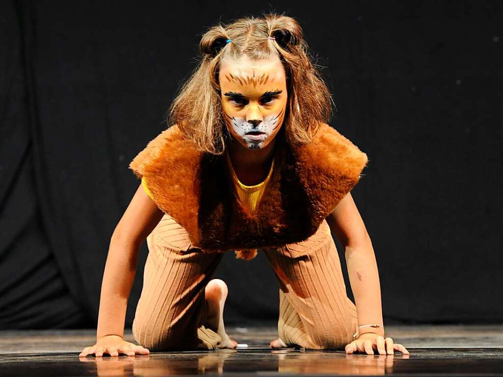 Die Ballettschule Dance Generation Staufen prsentierte im groen Zelt der Kulturbaustelle mit dem Tanztheater 