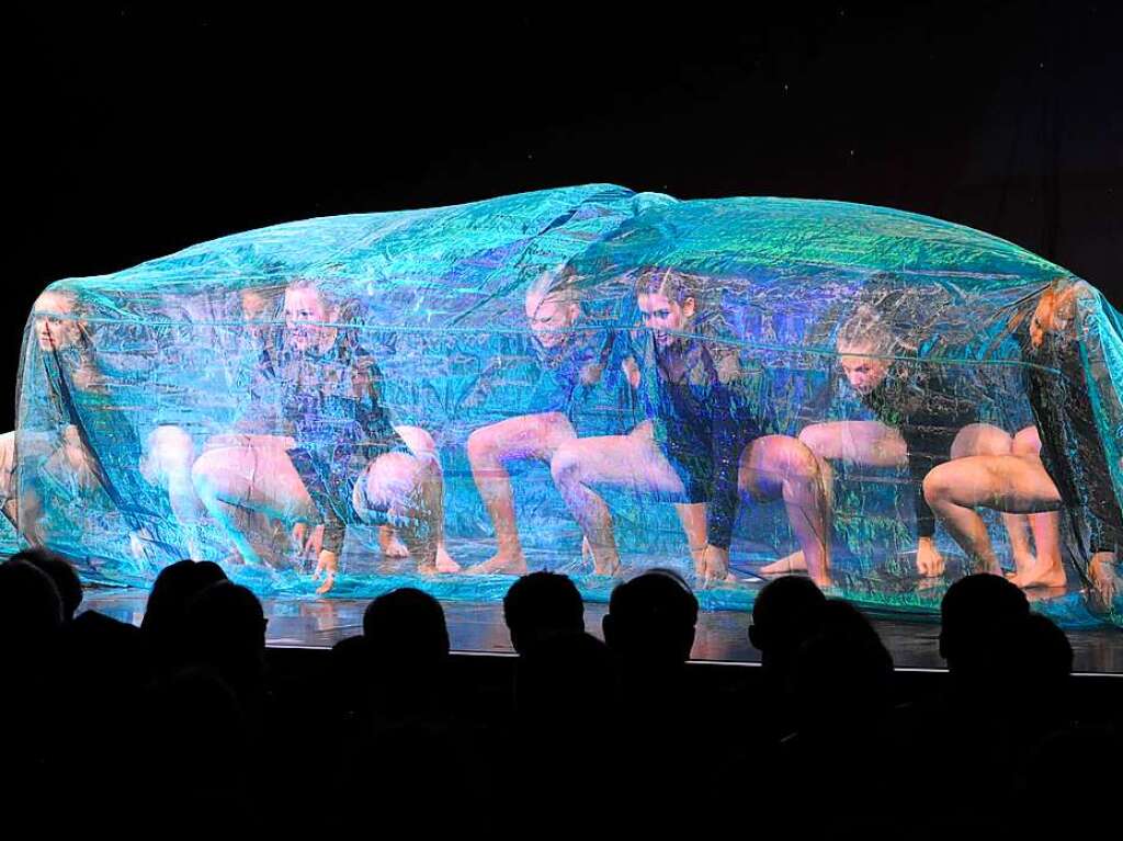 Die Ballettschule Dance Generation Staufen prsentierte im groen Zelt der Kulturbaustelle mit dem Tanztheater 