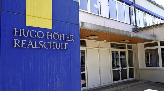 Auch 20 Schler der Flex-Fernschule in...er-Realschule ihren Abschluss gemacht.  | Foto: Sattelberger