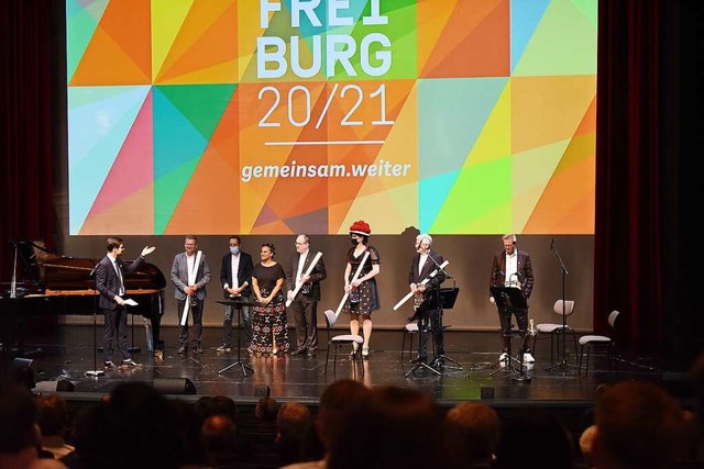 Der Dank an die Jubilumsbotschafter v...rmeister Ulrich von Kirchbach (rechts)  | Foto: Rita Eggstein