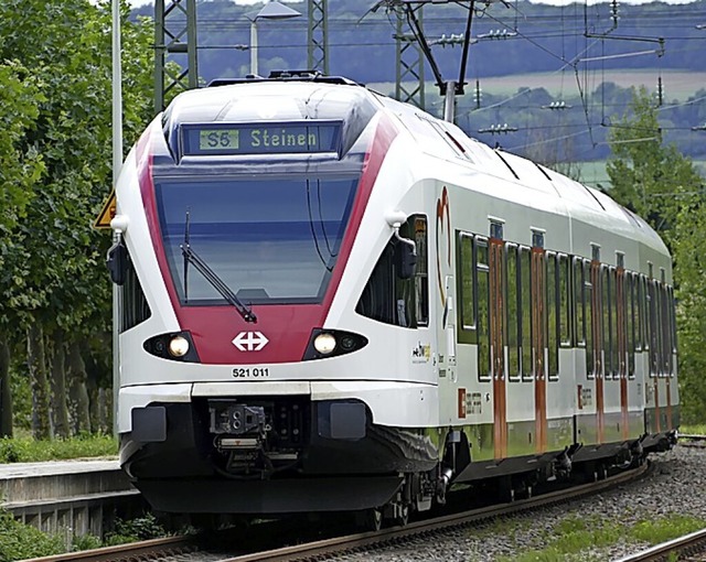 S-Bahn im Wiesental  | Foto: Peter Gerigk