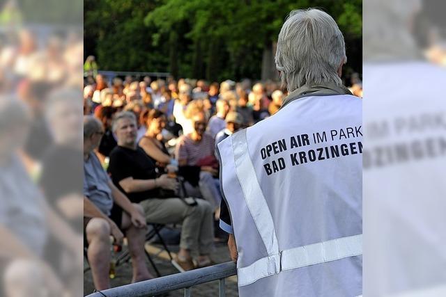 Erfolgreicher Auftakt der Open-Air-Saison im Bad Krozinger Kurpark mit Sonus Brass