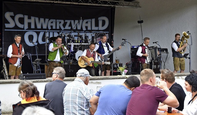 Das Schwarzwald Quintett trat mit drei...Sonntagskonzert nach langer Pause auf.  | Foto: Horst Dauenhauer