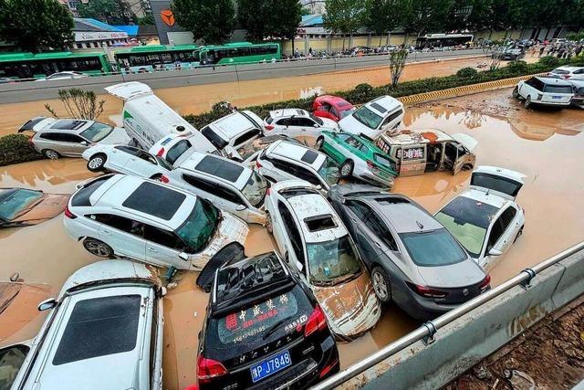 Fotos: Hochwasserkatastrophe in der Provinz Henan in China