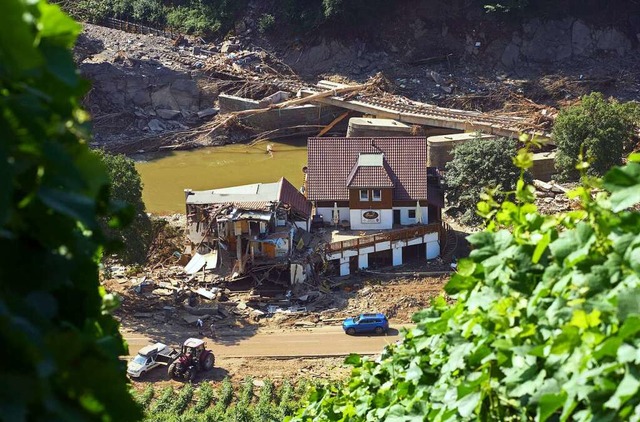 Ein Haus in Marienthal, Rheinland-Pfal...itiv nicht bereit, Gste zu empfangen.  | Foto: Thomas Frey (dpa)