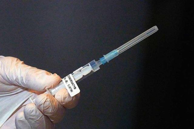 Mehr als 70 Menschen kommen zur Pop-up-Impfung in Schopfheim