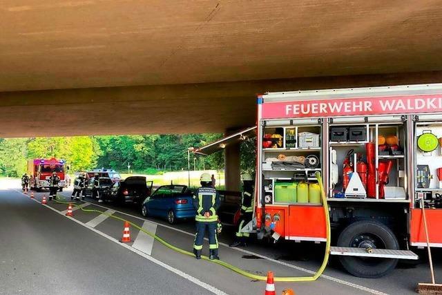 Verkehrsunfall in Waldkirch mit fnf beteiligten Fahrzeugen