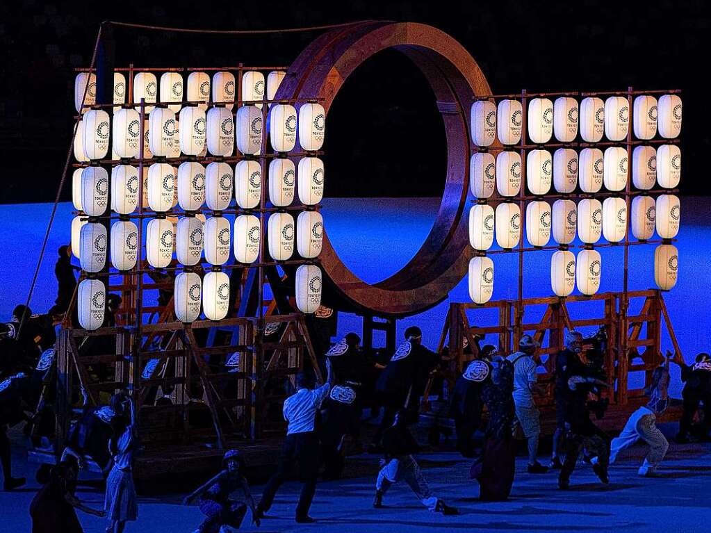 Japans traditionelle Papierlaternen leuchten auch an der Erffnungsfeier der Olympischen Spiele.