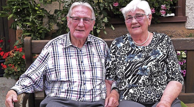 Christa und Egon Riester feiern Diamantene Hochzeit.  | Foto: Gertrud Rittner