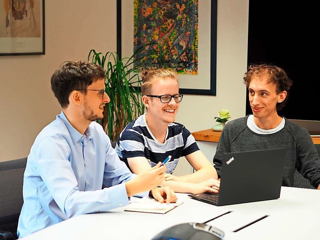 Die drei Grnder des Start-ups Lucas S...as Software-Unternehmen Pre-ML fhren.  | Foto: preML GmbH