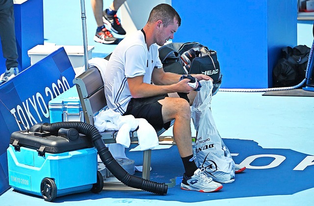 Der Schwarzwlder Tennisprofi Dominik Koepfer muss in Japan einpacken.  | Foto: Marijan Murat (dpa)