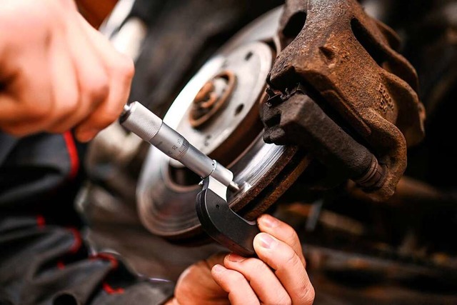 In der Autowerkstatt wollen angehende Auszubildende am liebsten arbeiten.  | Foto: Felix Kstle