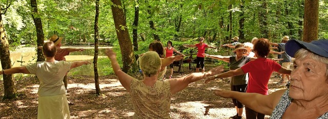 Bewegung im Wald strkt das Immunsyste...on erneut durch die  Teninger Allmend.  | Foto: Dieter Erggelet