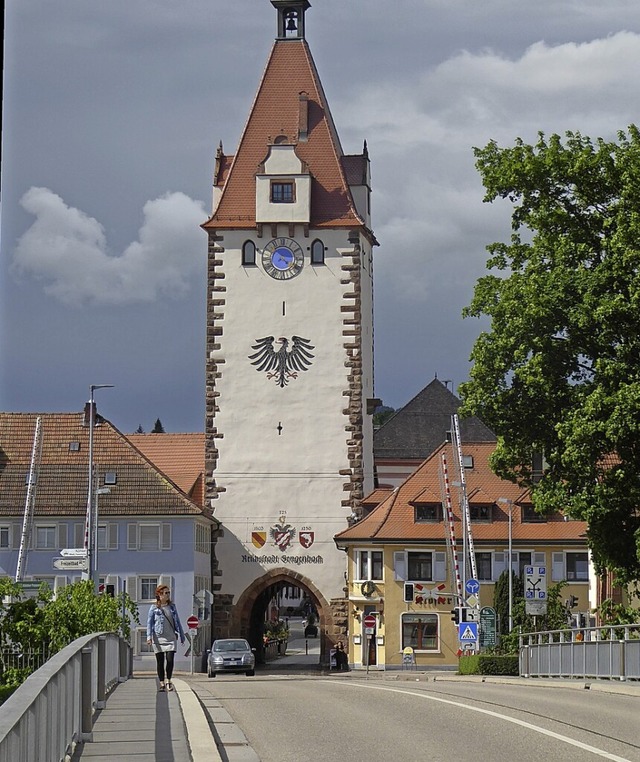 Auf die Brckenhuserstrae vor dem Ge...inder morgens im Berufsverkehr gelegt.  | Foto: Helmut Seller