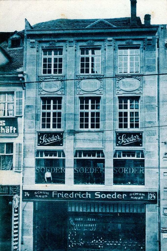 Das Schuhhaus Friedrich Soeder im Erf...ae (heute: Kaiser-Joseph-Strae 204).  | Foto: Archiv Manfred Gallo
