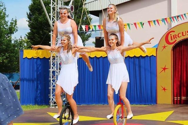 Circus Paletti startet seine Tournee in Ringsheim vor 200 Gsten