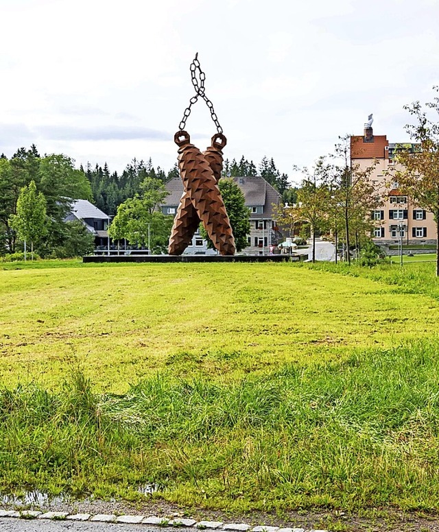 Die Grnflche bis zur Skulptur in Ric...llungsflchen und Parkraum vorgesehen.  | Foto: Wilfried Dieckmann