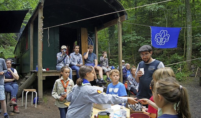 Der Pfadfinderstamm Martin Bucer vom V...gons im Wald oberhalb vom Schuckshof.   | Foto: Carola Bruhier