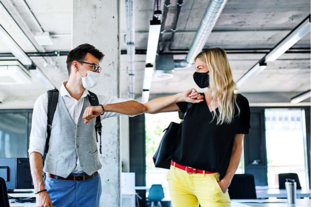 Stirbt das Siezen aus?