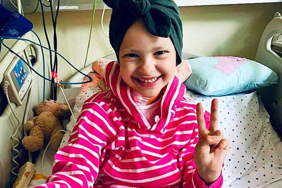 Stark, stärker, Emilia: Bei der achtjä...l 2020 ein Neuroblastom diagnostiziert  | Foto: privat
