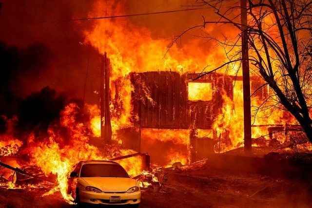 Waldbrand in Nordkalifornien zerst�rt historische Goldgr�berstadt