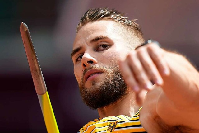 Der Offenburger Johannes Vetter will am Samstag die Goldmedaille gewinnen.  | Foto: David J. Phillip (dpa)